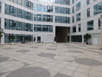 The paving slabs of granite are used for the beautification of urban areas